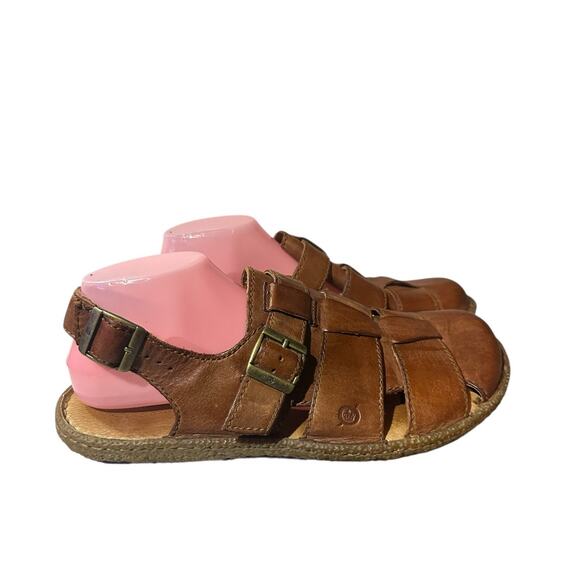 Born Outdoor Cabot Closed Toe Buckle Leather Sandals Mens Sz 11 Fisherman Brown - Picture 1 of 7